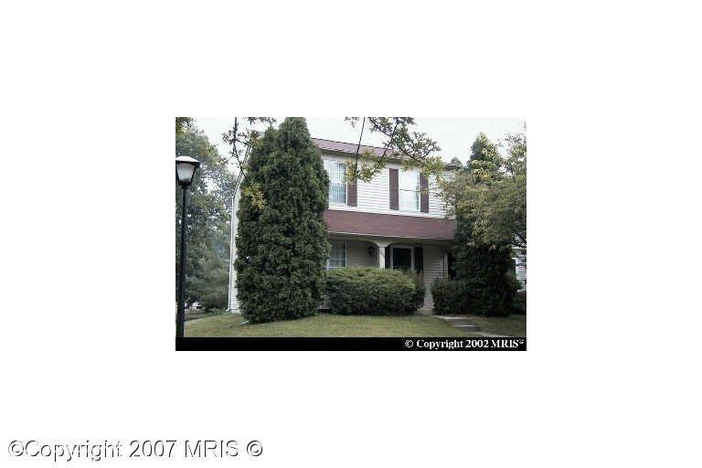 17613 Longview Ln, Olney, MD 20832 photo 1