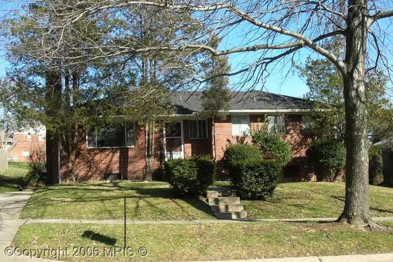 2413 Esther Ct, Silver Spring, MD 20910 photo 1