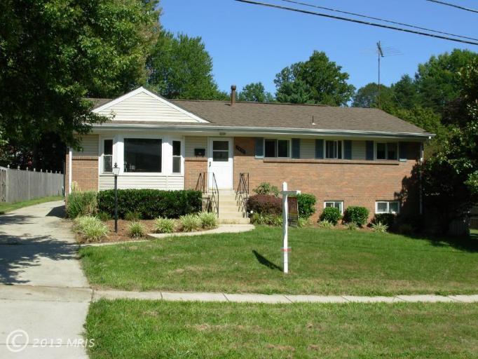 1014 Downs Dr, Silver Spring, MD 20904 photo 1