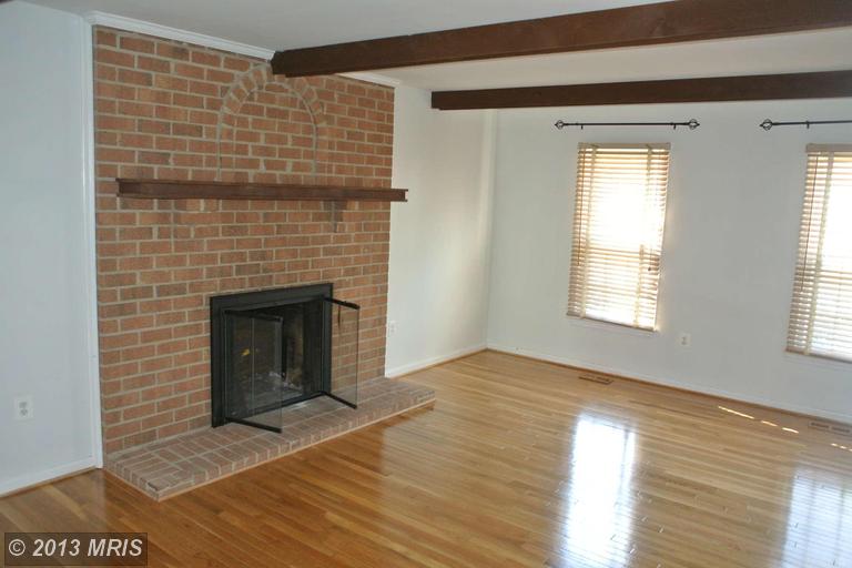 11617 Yeatman Ter, Silver Spring, MD 20902 photo 1