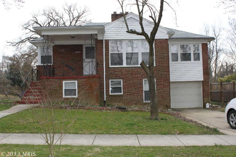 2206 Osborn Dr, Silver Spring, MD 20910 photo 1