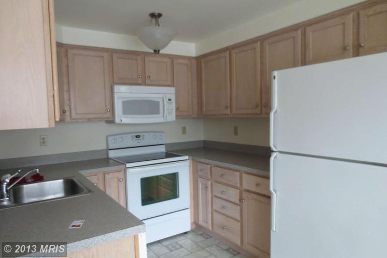 17669 Kohlhoss Rd, Poolesville, MD 20837 photo 1