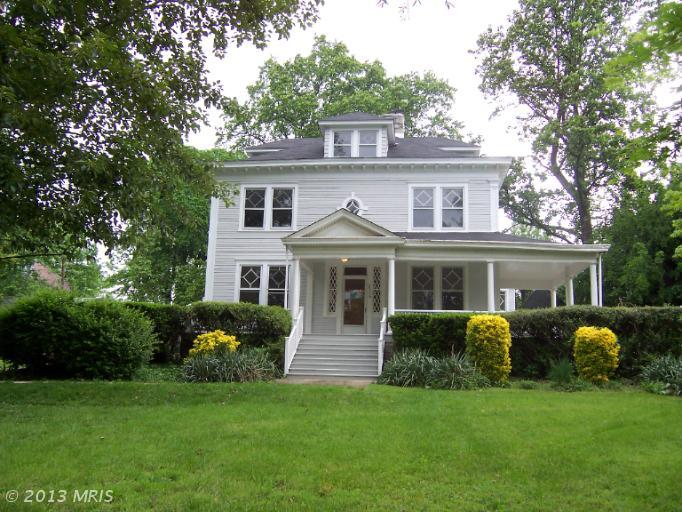 2115 Salisbury Rd, Silver Spring, MD 20910 photo 1