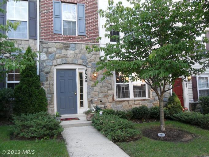 9820 Darcy Forest Dr, Silver Spring, MD 20910 photo 1