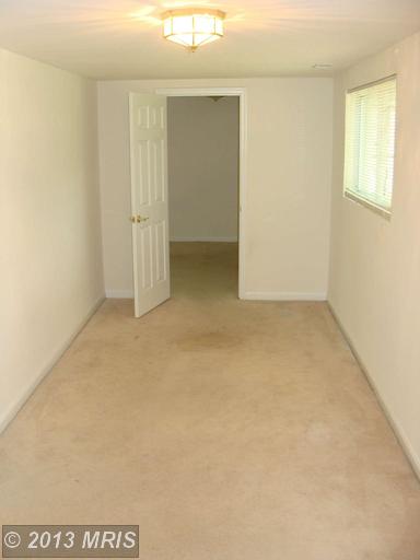 3919 Lantern Dr, Silver Spring, MD 20902 photo 1