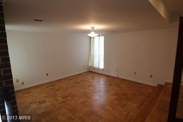 9901 Blundon Dr #7-203, Silver Spring, MD 20902 photo 1