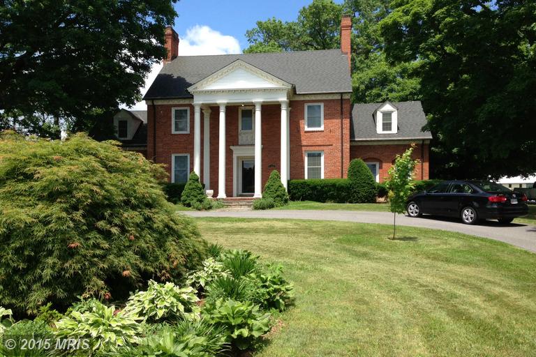 18205 Darnestown Rd, Poolesville, MD 20837 photo 1