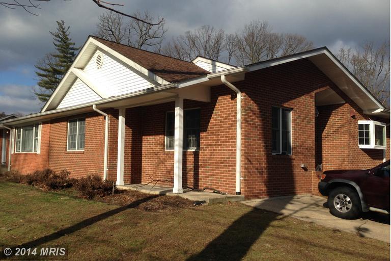 2301 Hermitage Ave, Silver Spring, MD 20902 photo 1