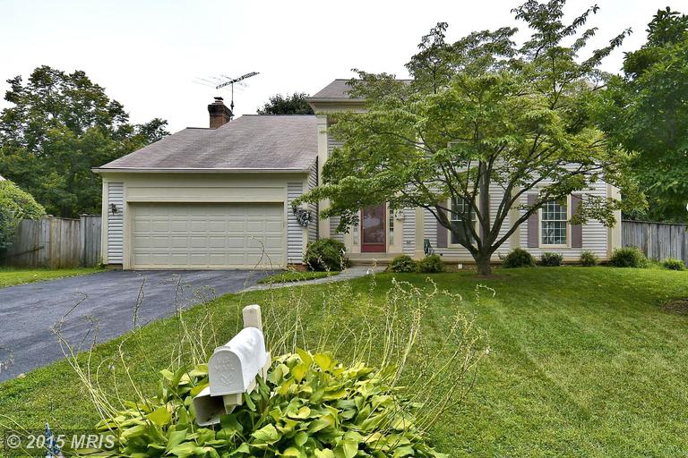 18162 Headwaters Dr, Olney, MD 20832 photo 1