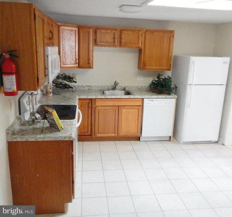 1116 Hotel Dr, Pasadena, MD 21122 photo 15
