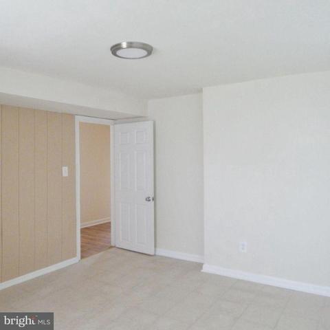 1116 Hotel Dr, Pasadena, MD 21122 photo 14