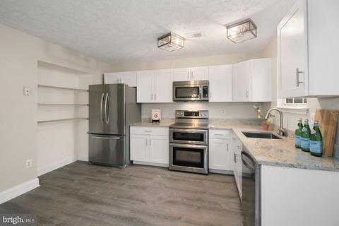 338 Rambling Ridge Ct, Pasadena, MD 21122 photo 7