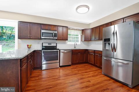 531 Norton Ln, Arnold, MD 21012 photo 6