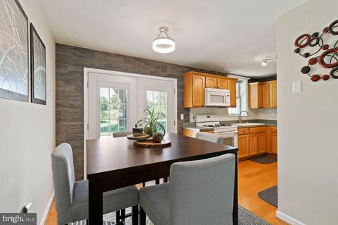 112 Denson Dr, Severn, MD 21144 photo 8