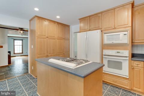 1405 Pride Tree Cir, Severn, MD 21144 photo 19