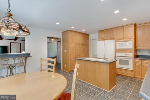 1405 Pride Tree Cir, Severn, MD 21144 photo 13