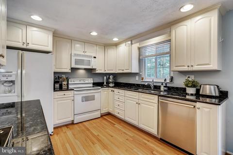 1490 Gesna Dr, Hanover, MD 21076 photo 6