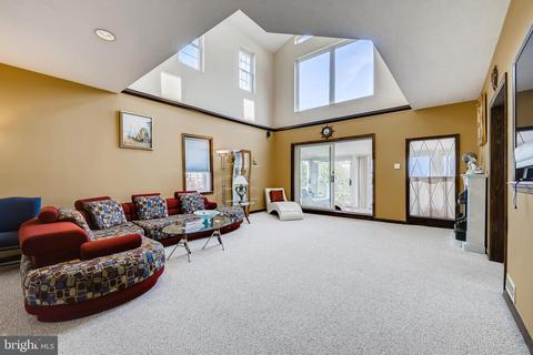 7641 Bay St, Pasadena, MD 21122 photo 11
