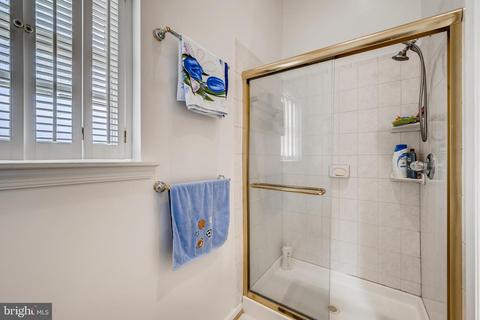 7641 Bay St, Pasadena, MD 21122 photo 32