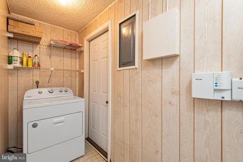 8095 Castle Rock Ct, Pasadena, MD 21122 photo 34