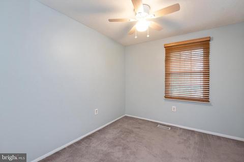 8095 Castle Rock Ct, Pasadena, MD 21122 photo 32