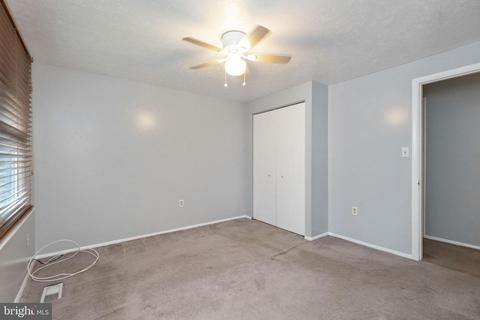 8095 Castle Rock Ct, Pasadena, MD 21122 photo 24