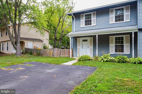 8095 Castle Rock Ct, Pasadena, MD 21122 photo 4