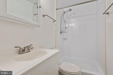 8095 Castle Rock Ct, Pasadena, MD 21122 photo 25
