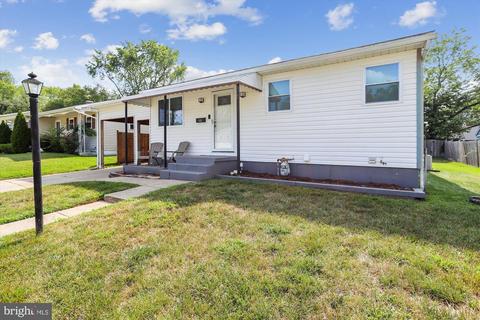 308 Park Hall S, Laurel, MD 20724 photo 5