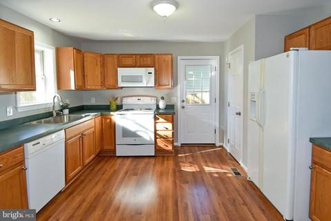 1728 Chesapeake Dr, Edgewater, MD 21037 photo 3