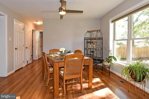 1728 Chesapeake Dr, Edgewater, MD 21037 photo 8