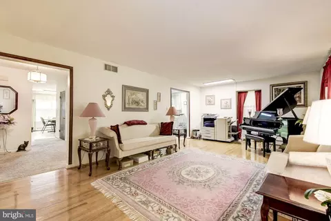 11 Old Mill Bottom Rd N, Annapolis, MD 21409 photo 8