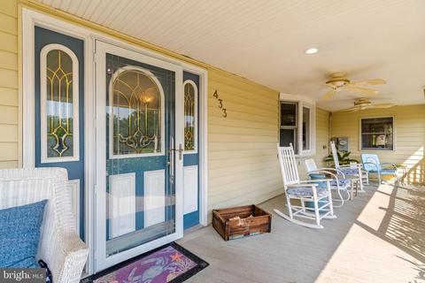 433 Walnut Dr, Edgewater, MD 21037 photo 2
