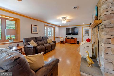 433 Walnut Dr, Edgewater, MD 21037 photo 6