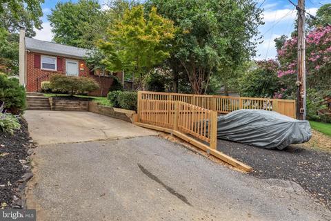 1729 Ridgely Rd, Edgewater, MD 21037 photo 3