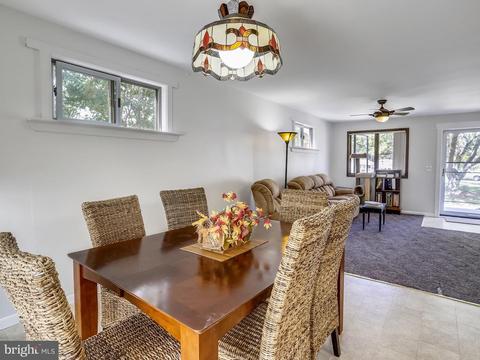 19 Oak Ct, Annapolis, MD 21401 photo 13