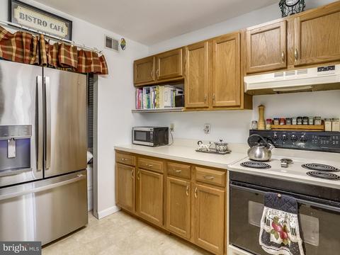 19 Oak Ct, Annapolis, MD 21401 photo 7