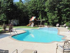 8914 Winged Foot Dr, Pasadena, MD 21122 photo 8
