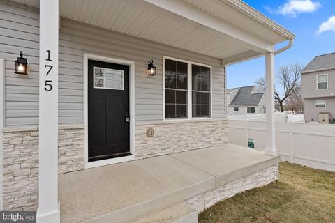 175 Park Rd, Pasadena, MD 21122 photo 2