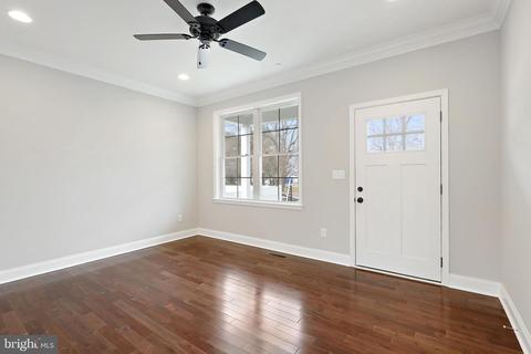 175 Park Rd, Pasadena, MD 21122 photo 4