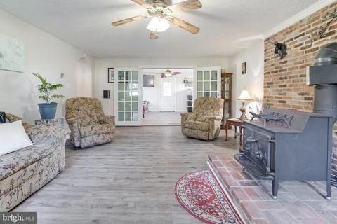 7933 Belhaven Ave, Pasadena, MD 21122 photo 17