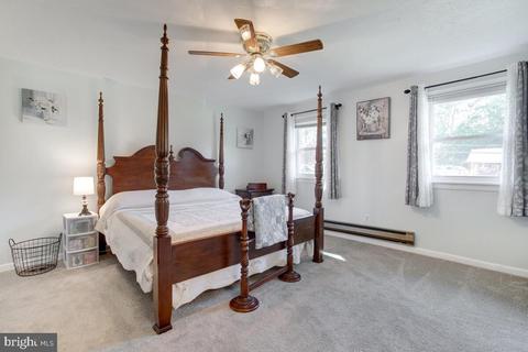 7933 Belhaven Ave, Pasadena, MD 21122 photo 21
