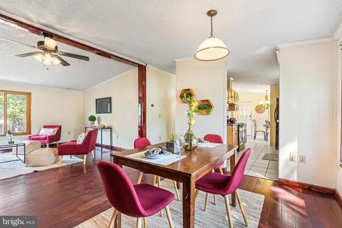 1890 Cedar Dr, Severn, MD 21144 photo 8