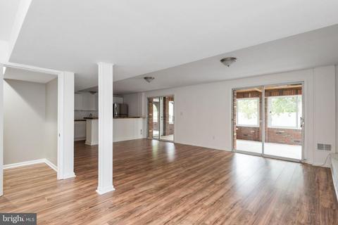 237 Falcon Dr, Pasadena, MD 21122 photo 23