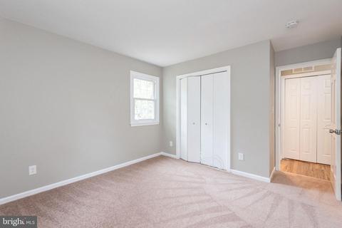 237 Falcon Dr, Pasadena, MD 21122 photo 16