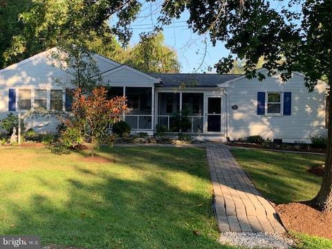 211 Holly Rd, Edgewater, MD 21037 photo 1