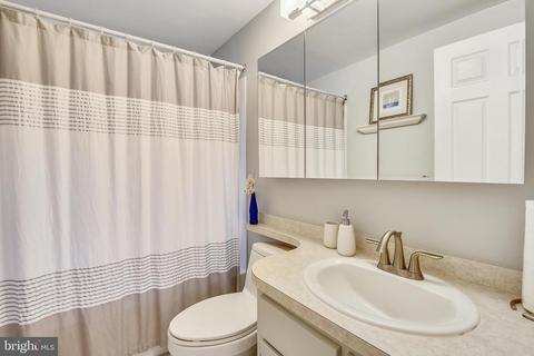 1712 Greentree Ct, Crofton, MD 21114 photo 23