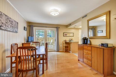 1712 Greentree Ct, Crofton, MD 21114 photo 7