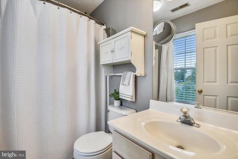 210 Trading Ln, Pasadena, MD 21122 photo 11