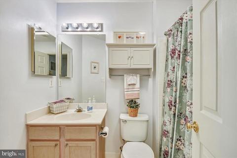 210 Trading Ln, Pasadena, MD 21122 photo 14